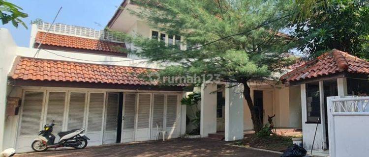 Dijual Rumah Mewah Halaman Luas Pondok Indah, Jakarta Selatan 1