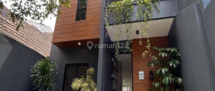 Rumah 2 Lantai Dekat Pintu Toll Bsd Dan Sekolah Unggulan 1