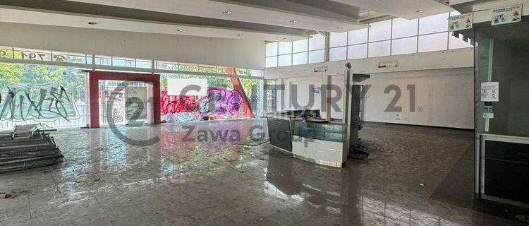 Dijual Bangunan Ex Showroom Di Mampang Prapatan Jakarta Selatan 1