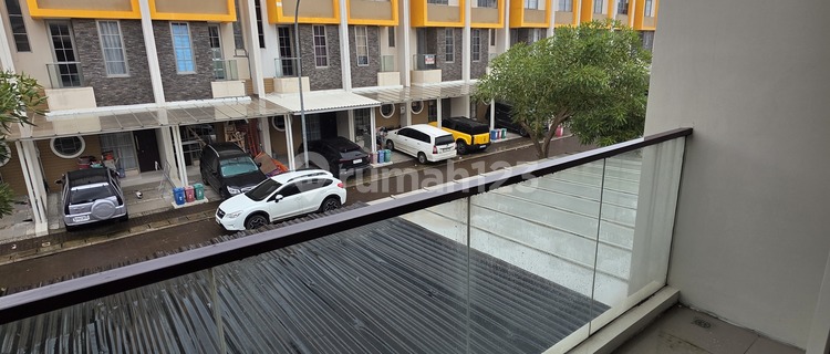 2-Story House in Pantai Indah Kapuk 2 Fully Furnished 1