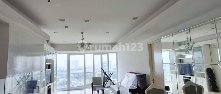 Apartment 3+1 Bedrooms Royale Springhill Kemayoran Jakarta 1