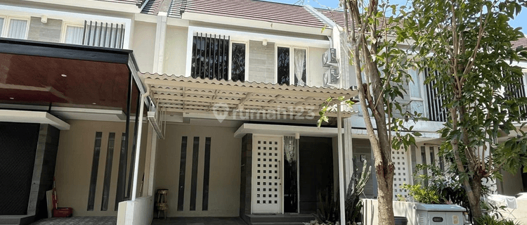 Disewakan Rumah di Citraland Greenlake Cluster Wooden Surabaya 1