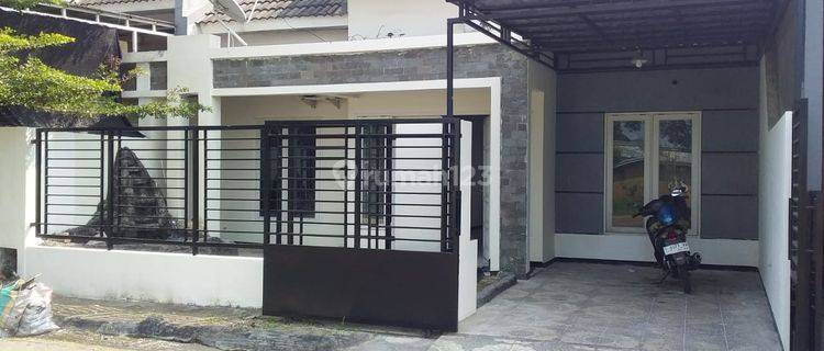 Disewakan Rumah Furnished di Mutiara Regency, Sidoarjo 1