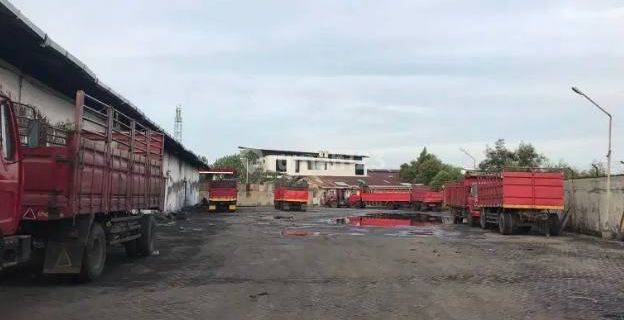 Dijual Gudang Hitung Tanah di Jl. Raya Greges Kalianak, Surabaya 1