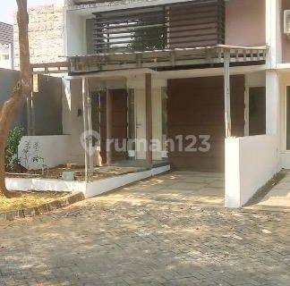 Dijual Rumah Murah Bagus Terawat di Safira Garden, Sidoarjo 1