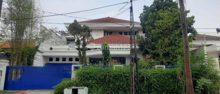 Rumah tengah kota kamar 5 bagus anwari 1