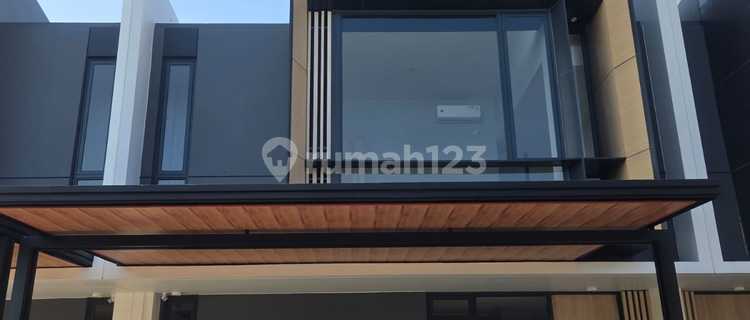 DISEWAKAN Rumah BARU GRESS AMEGA WESTPARC Menganti Barat Surabaya 1