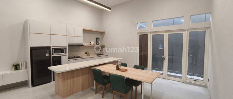 Rumah Bagus Furnished SHM Kota Baru Parahyangan, Bandung tatar Mayang Sunda 1