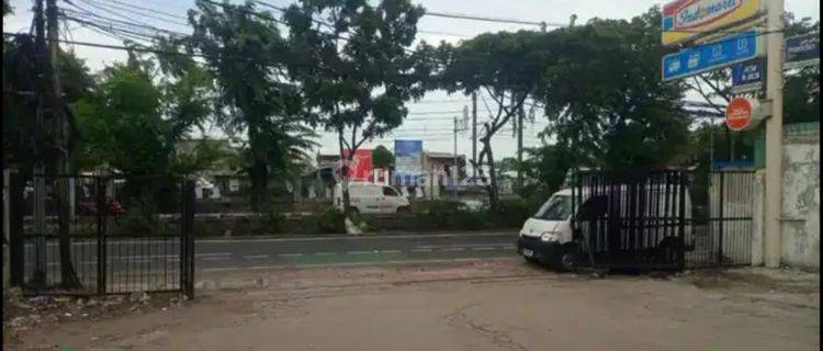 Gudang Pinggir Jalan Raya Luas 1500 di Duren Sawit Jakarta Timur, Jakarta Timur 1