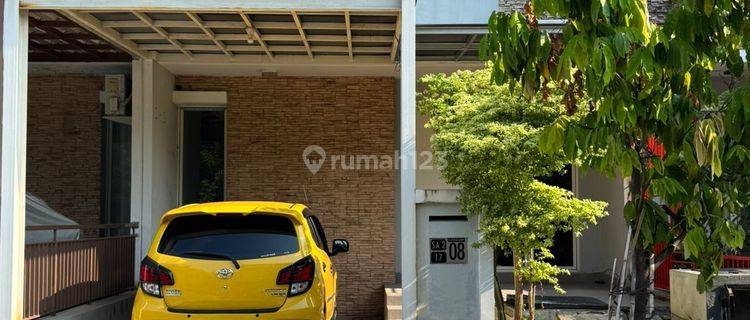 Rumah 2 Lantai Sudah Renovasi Di Cluster Harapan Indah Bekasi 1