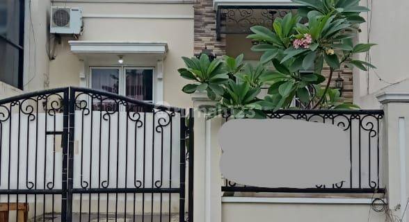 Disewakan Rumah Royal Residence 1