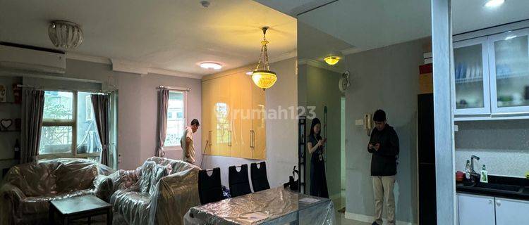 Apartemen Full Furnish 3BR Lantai Rendah Apt Grand Tropic 1