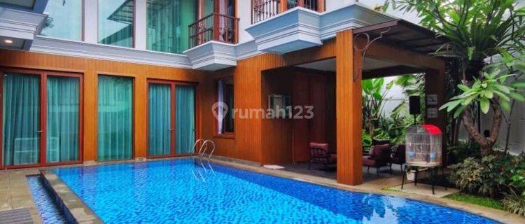 Rumah Modern  2 Lantai di Menteng Fully Furnished Bagus 1