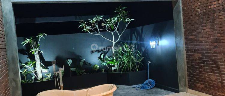 Rumah Cocok Untuk Guest House / Kost Di Jl Prapanca Mantrijeron Jogja 1