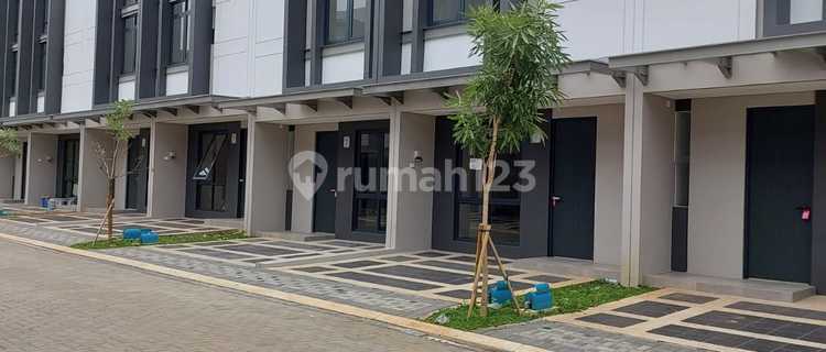 Ready-to-occupy shophouse 1