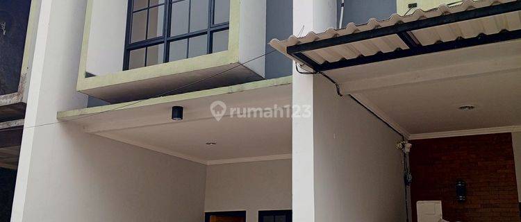 RUMAH DI JUAL CEPAT 5 MENIT KE STASIUN KERETA KPR DP 0%  1