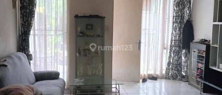 Rumah di Istana Regency Sudirman bandung  1