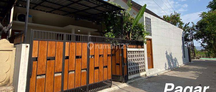 Rumah Adem Furnish Taman Depan Belakang Di Berbah Sleman  1