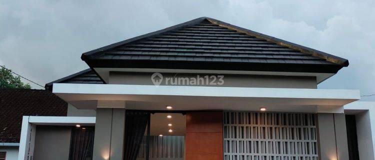 RUMAH KONTEMPORER SIAP HUNI DI PILURWOMARTANI KALASAN SLEMAN  1