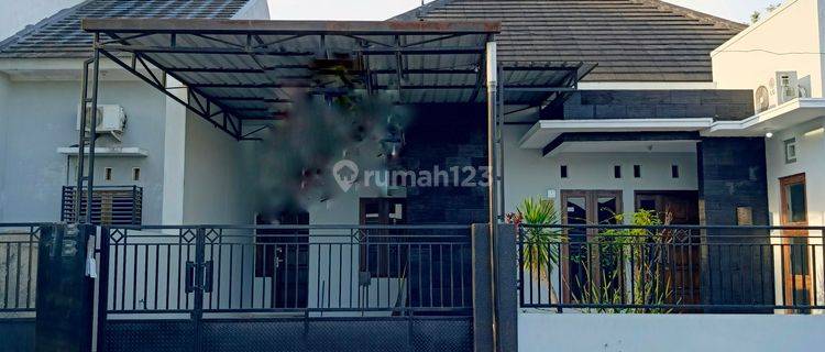 Rumah pinggir jalan di kalasan sleman dekat jalan jogja solo 1