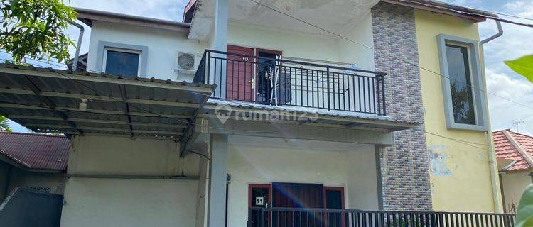 Dijual Rumah 2 Lantai Jl.suwignyo 1