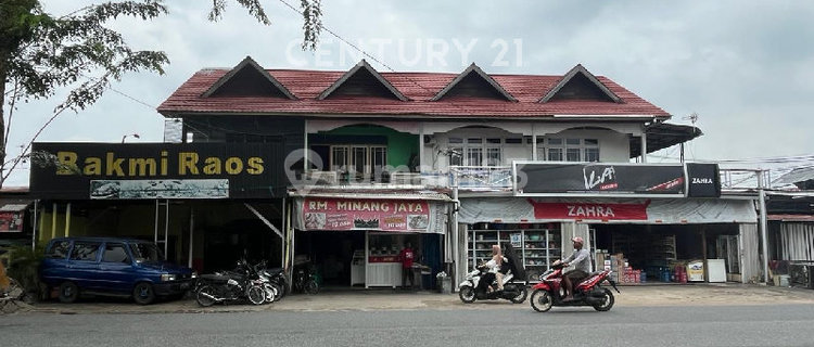 Strategic Shop House Suitable for Business  Jl. Dr. Wahidin, Pontianak City 1