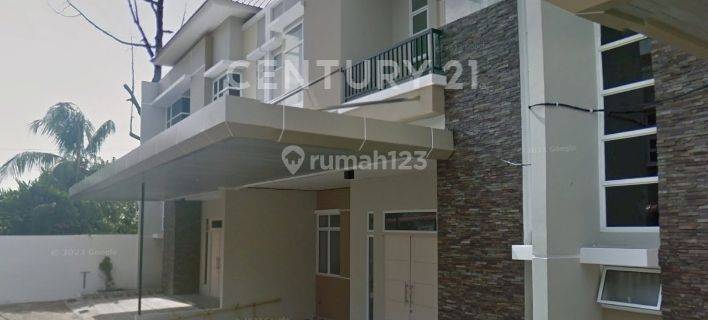 Rumah Mewah Cluster Jl. Karya Baru , Dekat Mega Mall 1