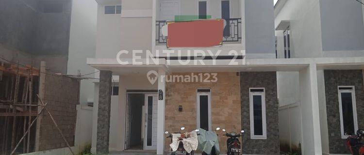 Rumah Mewah 2 Lantai , Lokasi Strategis , Dekat Campus Dan Mall 1