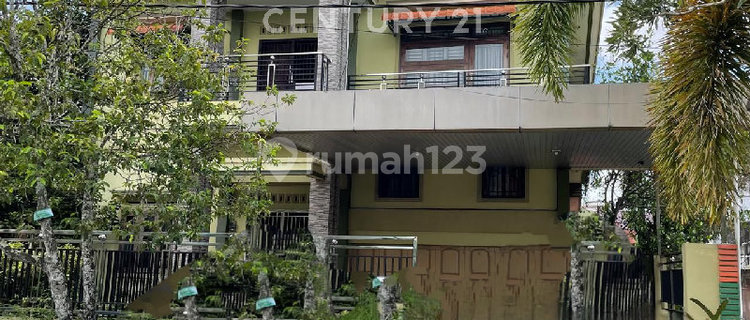 Rumah Strategis Pusat Kota Cocok Utk Tinggal , Kantor Atau Usaha 1