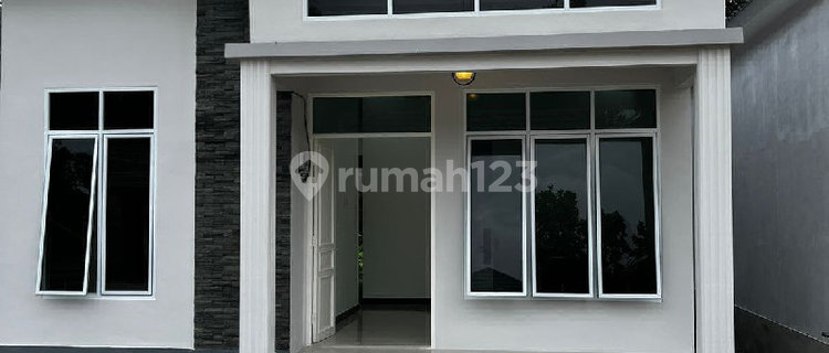 Rumah Baru Siap Huni Dengan Berbagai Fasilitas Dan Bonus Ponti 1