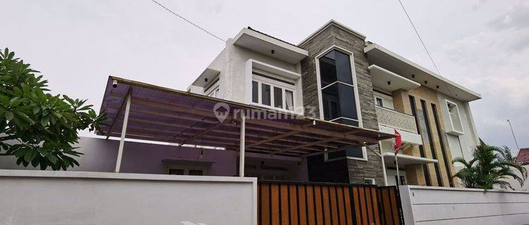 Dijual Rumah Elite di Paulan, Colomadu 1