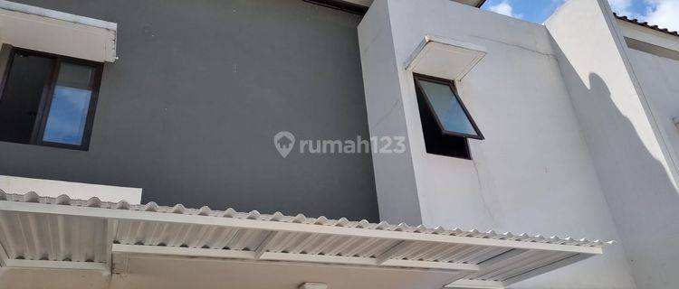 Rumah Siap Huni Minimalis Modern Cluster Btari Summarecon, Bandung 1