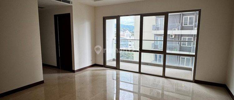 Apartemen Hegarmanah 3BR Unfurnished Private Lift 1