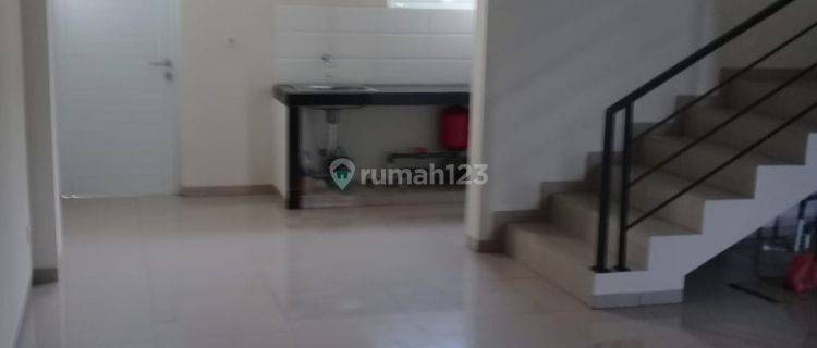 Ruko 3 Lantai Lokasi Sangat Strategis Di Batununggal Bandung 1