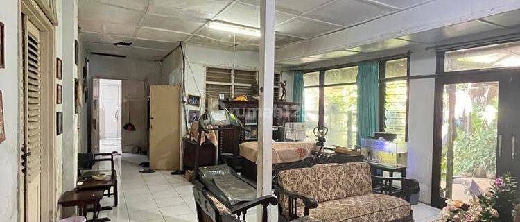 Dijual Rumah Bentuk Tanah Ngantong di Kota Bandung Sayap Riau  1