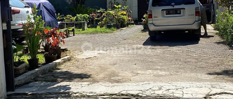 For sale, active boarding house near Apart Gateway Gunung Batu Pasteur. 1