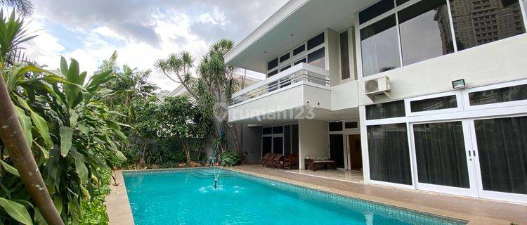 Disewakan Murah Rumah 5 Kamar Tidur Private Pool Siap Huni Permata Hijau, Jakarta Selatan 1