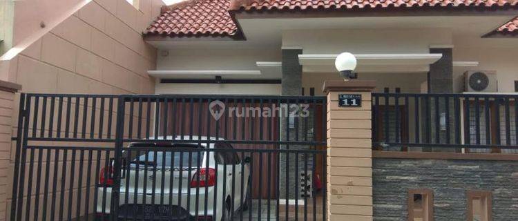 Rumah bagus di kerten Laweyan solo 1