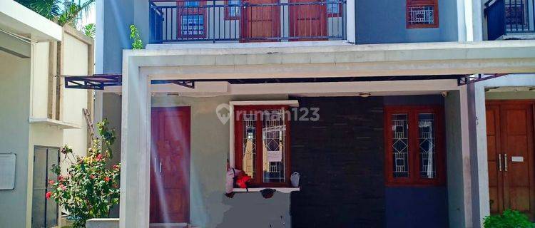 Rumah bagus 2 lantai full furnished di Pabelan, kartosuro, sukoharjo 1