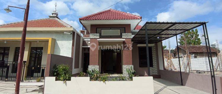 Rumah Siap Huni Unfurnished Baru Shm - Sertifikat Hak Milik Di Trunuh, Klaten Selatan, Klaten, Klaten Selatan 1