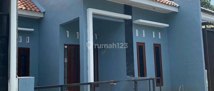 Rumah Baru Unfurnished SHM di Buntalan, Klaten Tengah, Klaten 1