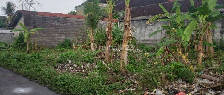 Tanah di kota gianyar posisi hoek 1