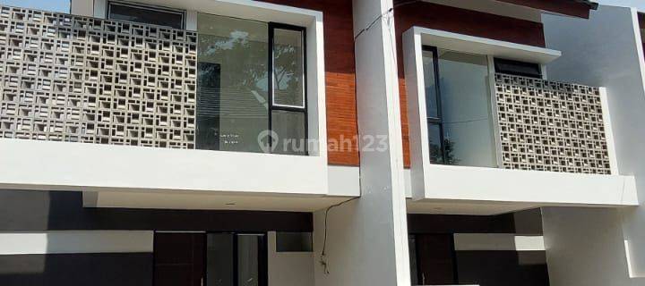 Dijual Rumah Baru 2 Lantai Teras Grandwiz Residence Bekasi Timur 1