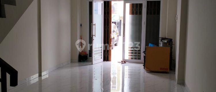 Ruko Rapi Di Pasar Modern Banjar Wijaya 1