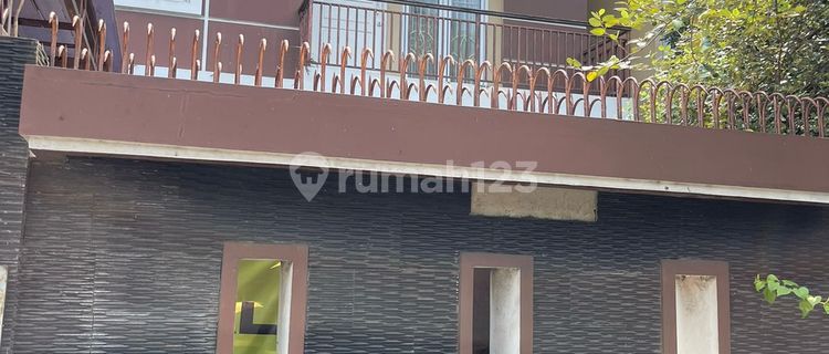 For Rent Nice Neat 2-Story House In Banjar Wijaya 1