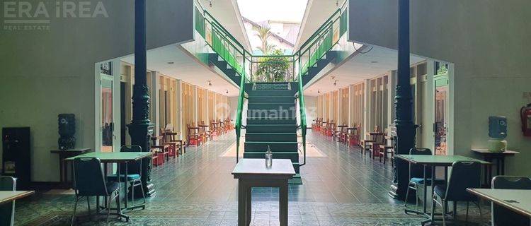 Hotel 2 lt 40 kamar lokasi dekat pasar gedhe surakarta 1