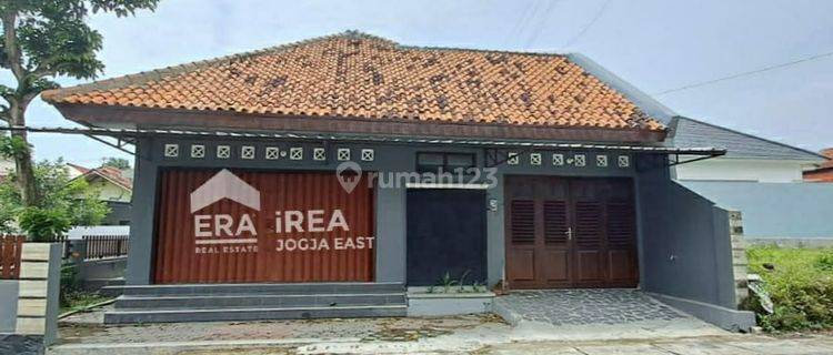 Rumah di Ngemplak sleman dekat water boom jogja 1