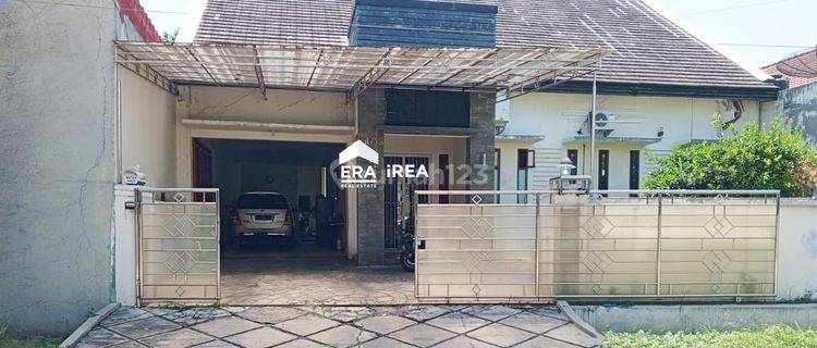 Rumah Bagus Terawat Dekat Bandara di Tengah Kota Semarang 1