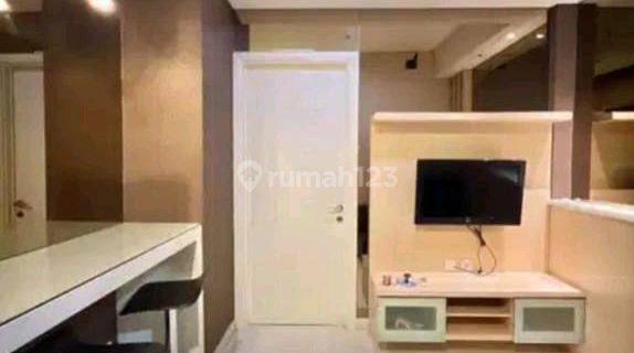 Apartemen 1 Kamar Tidur Trilium. Furnished Bagus. Lokasi Strategis Di Pusat Kota. Nego 1