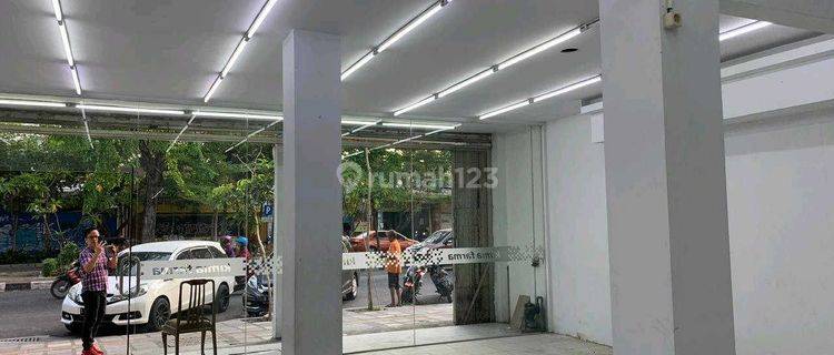 Ruko 2 lantai di jalan Dharmawangsa. Bagus. Lokasi strategis. Cocok untuk apotek, kantor, klinik.Murah Nego 1